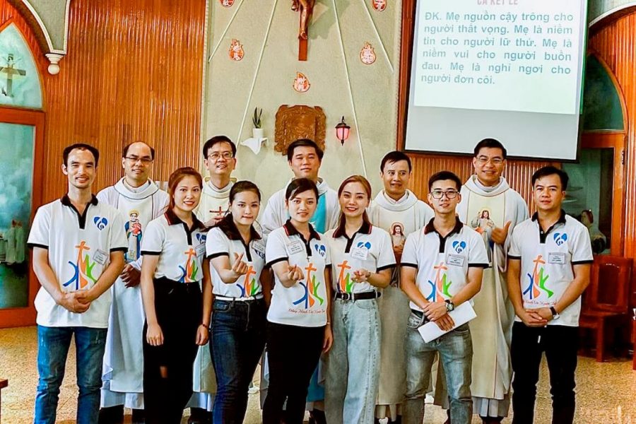 Hình ảnh gia đình Giáo phận Ban Mê Thuột tại Đài Loan 